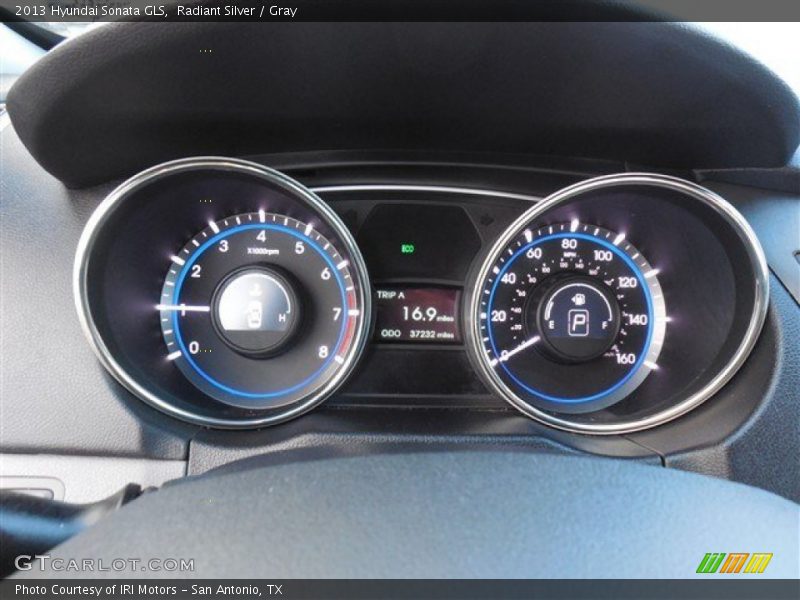 Radiant Silver / Gray 2013 Hyundai Sonata GLS