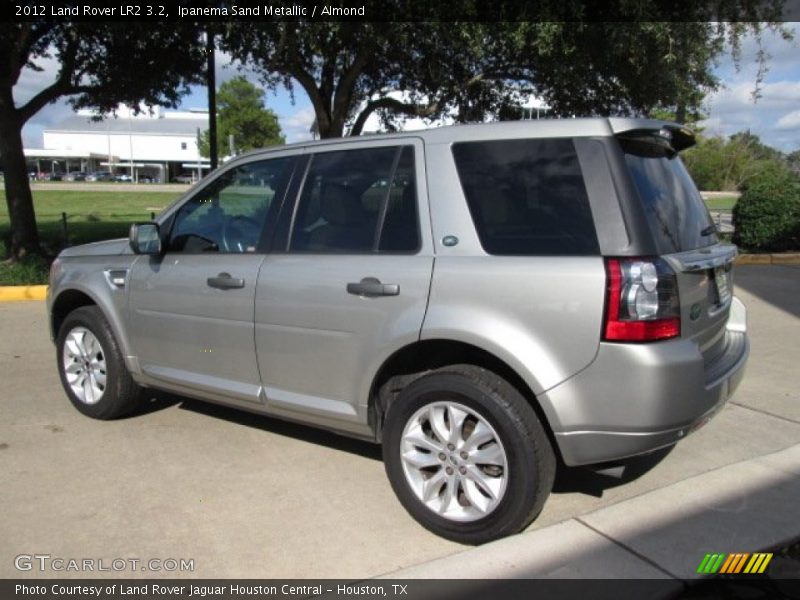 Ipanema Sand Metallic / Almond 2012 Land Rover LR2 3.2