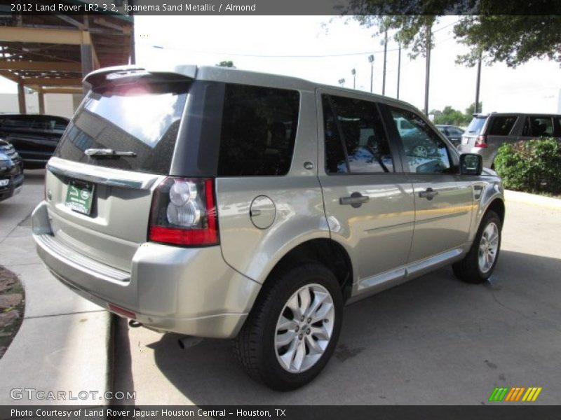 Ipanema Sand Metallic / Almond 2012 Land Rover LR2 3.2