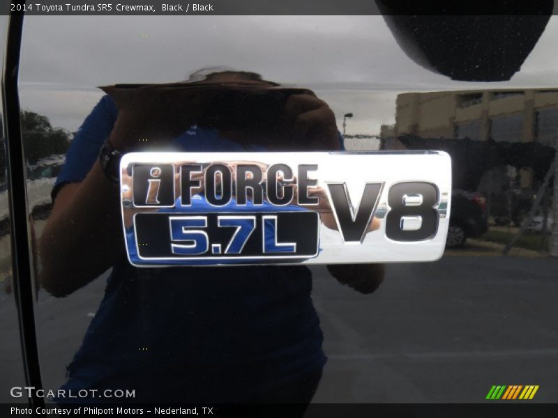 Black / Black 2014 Toyota Tundra SR5 Crewmax