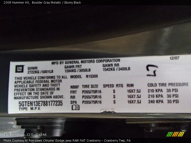 Boulder Gray Metallic / Ebony Black 2008 Hummer H3