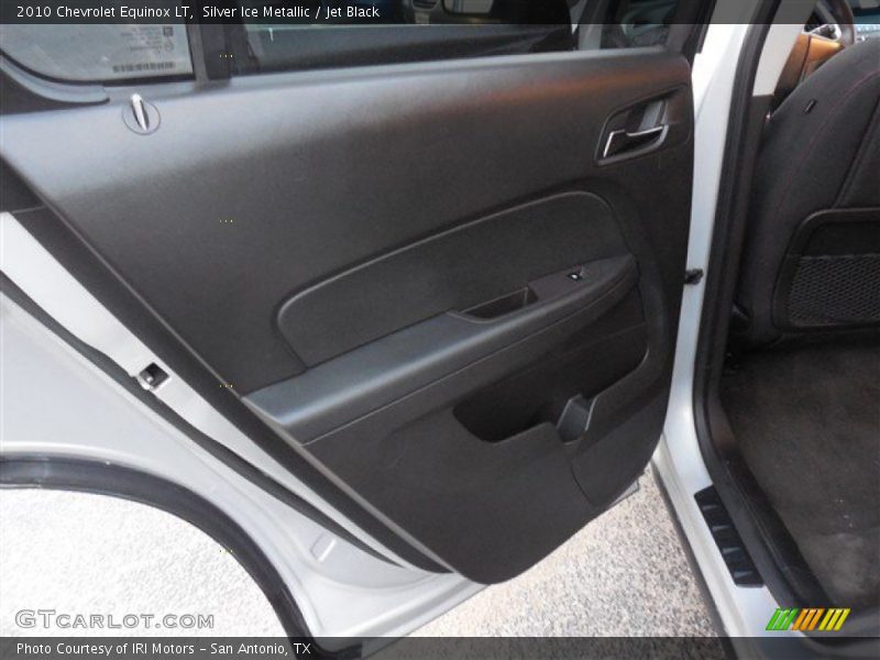 Silver Ice Metallic / Jet Black 2010 Chevrolet Equinox LT