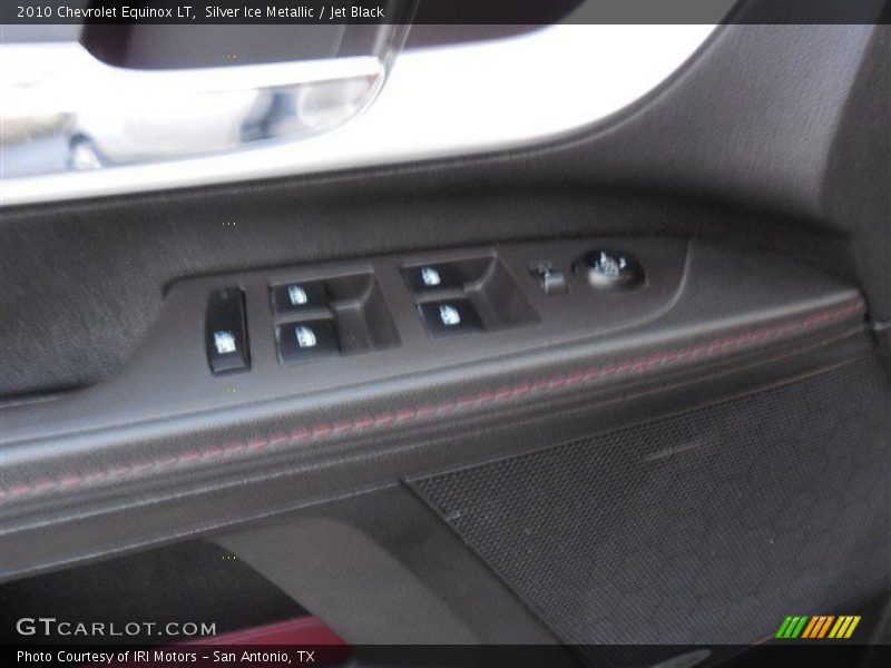 Silver Ice Metallic / Jet Black 2010 Chevrolet Equinox LT