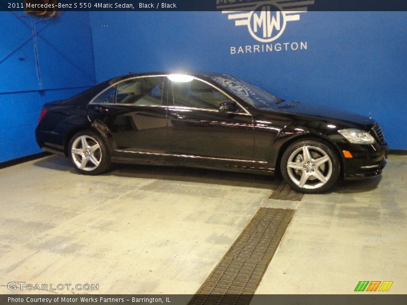Black / Black 2011 Mercedes-Benz S 550 4Matic Sedan