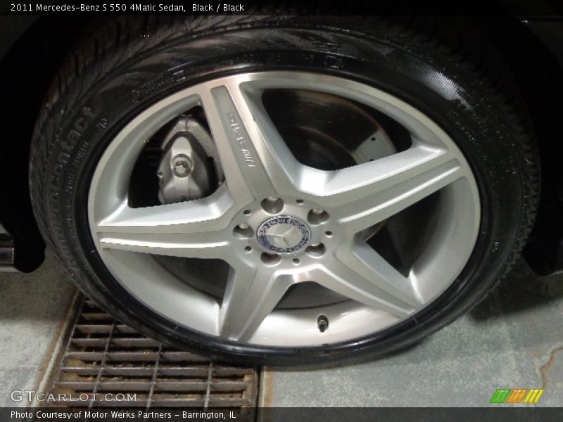 Black / Black 2011 Mercedes-Benz S 550 4Matic Sedan