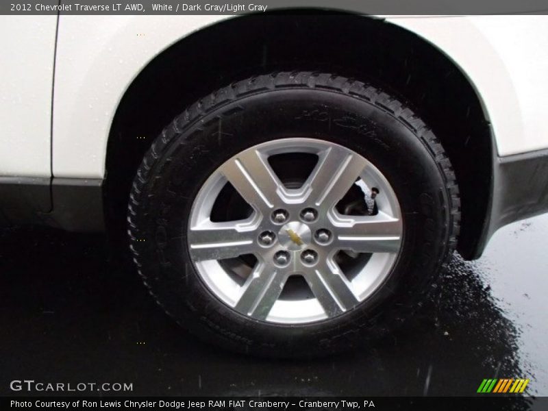 White / Dark Gray/Light Gray 2012 Chevrolet Traverse LT AWD