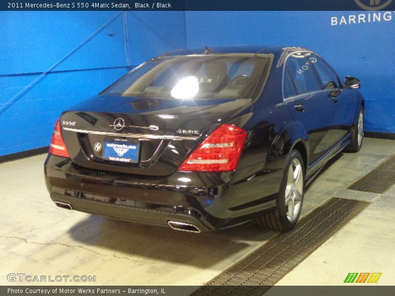 Black / Black 2011 Mercedes-Benz S 550 4Matic Sedan
