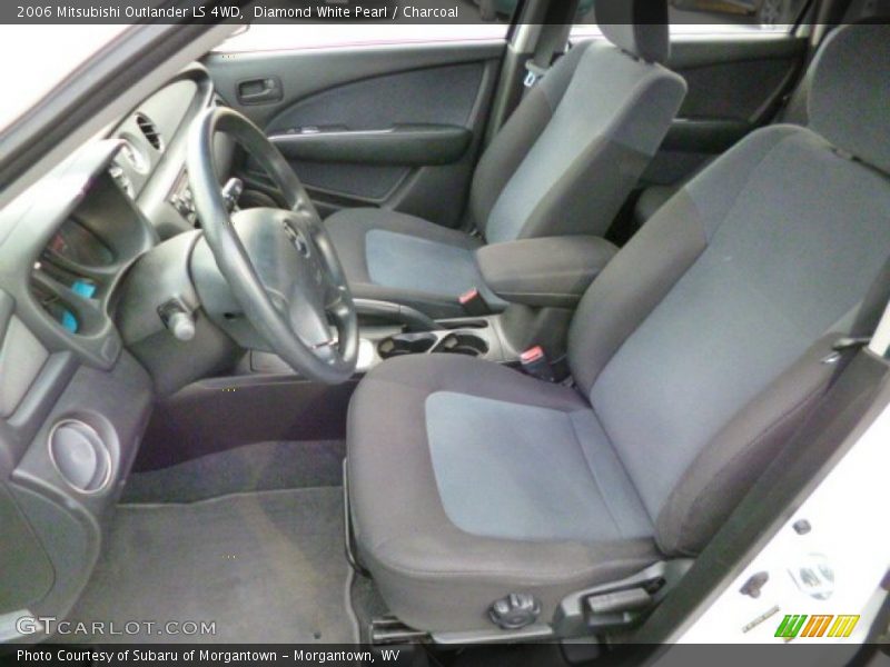 Diamond White Pearl / Charcoal 2006 Mitsubishi Outlander LS 4WD