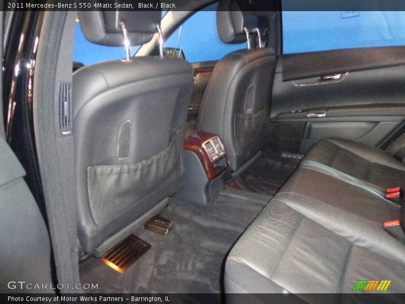 Black / Black 2011 Mercedes-Benz S 550 4Matic Sedan