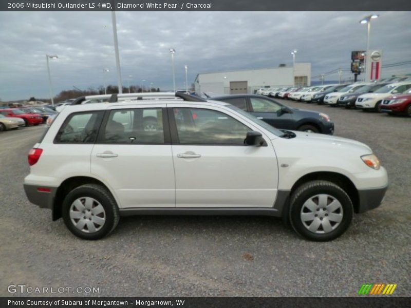 Diamond White Pearl / Charcoal 2006 Mitsubishi Outlander LS 4WD