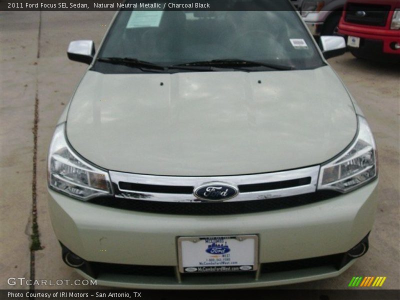 Natural Neutral Metallic / Charcoal Black 2011 Ford Focus SEL Sedan