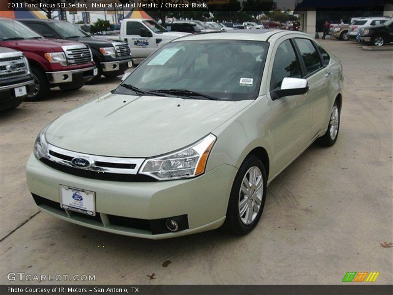 Natural Neutral Metallic / Charcoal Black 2011 Ford Focus SEL Sedan