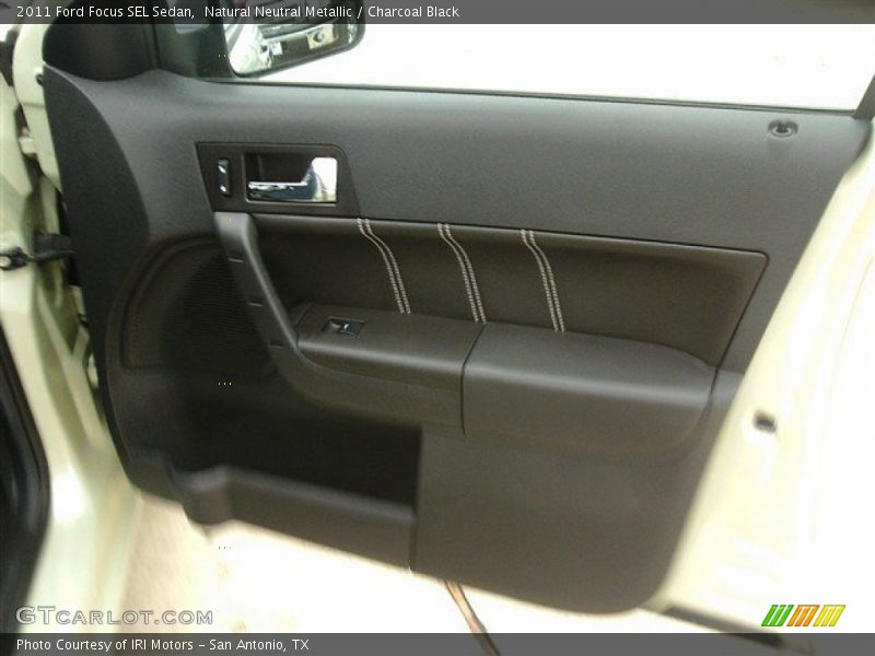 Natural Neutral Metallic / Charcoal Black 2011 Ford Focus SEL Sedan