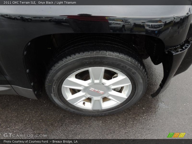 Onyx Black / Light Titanium 2011 GMC Terrain SLE