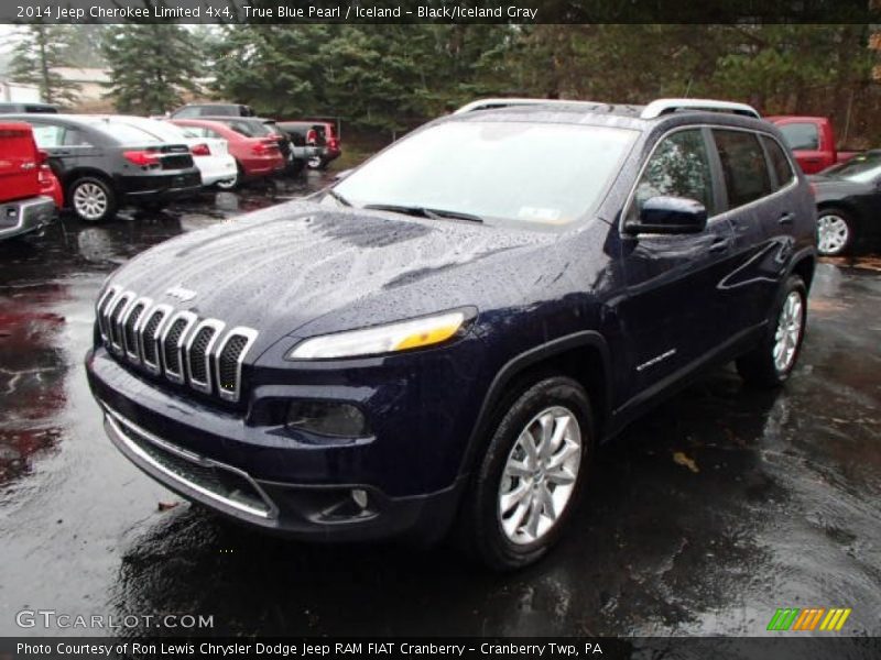 Front 3/4 View of 2014 Cherokee Limited 4x4
