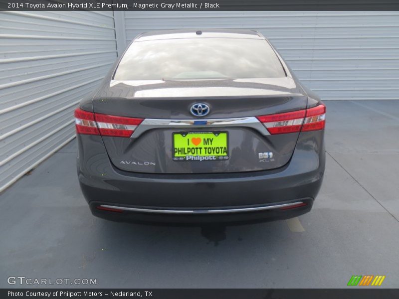 Magnetic Gray Metallic / Black 2014 Toyota Avalon Hybrid XLE Premium