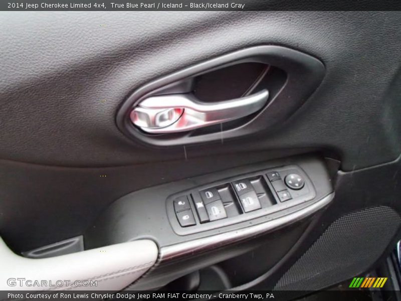 Controls of 2014 Cherokee Limited 4x4