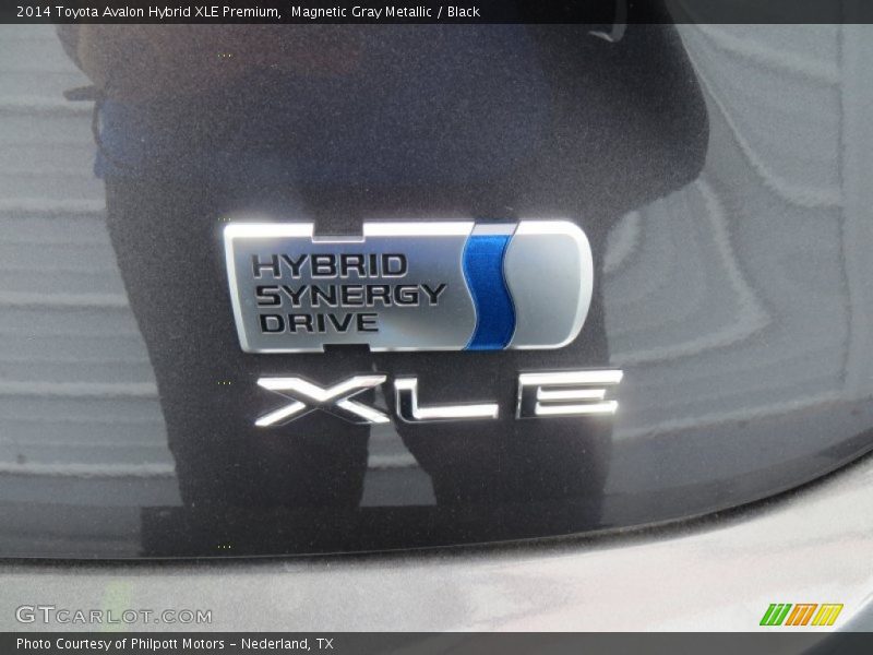 Magnetic Gray Metallic / Black 2014 Toyota Avalon Hybrid XLE Premium