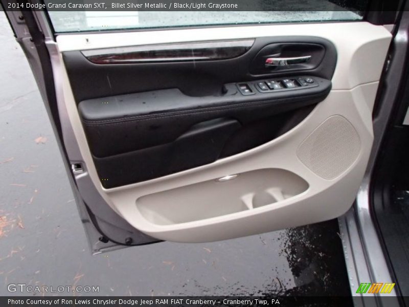 Billet Silver Metallic / Black/Light Graystone 2014 Dodge Grand Caravan SXT