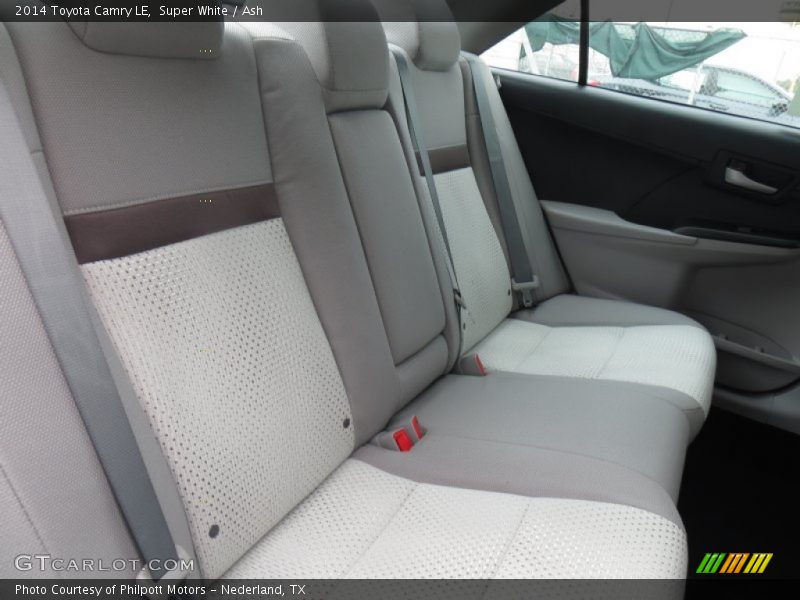 Super White / Ash 2014 Toyota Camry LE