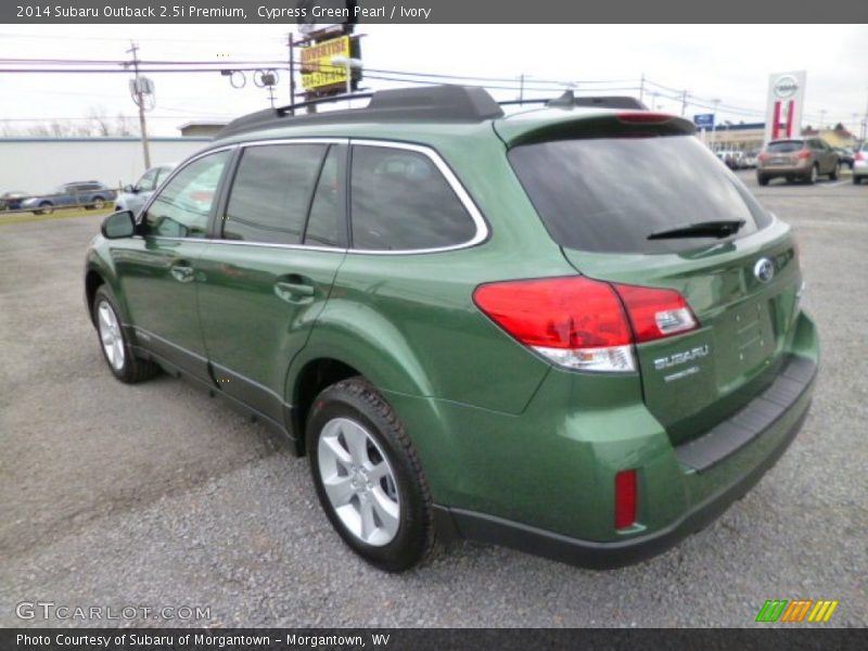 Cypress Green Pearl / Ivory 2014 Subaru Outback 2.5i Premium