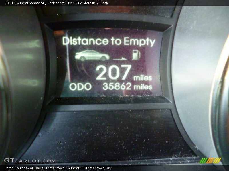 Iridescent Silver Blue Metallic / Black 2011 Hyundai Sonata SE