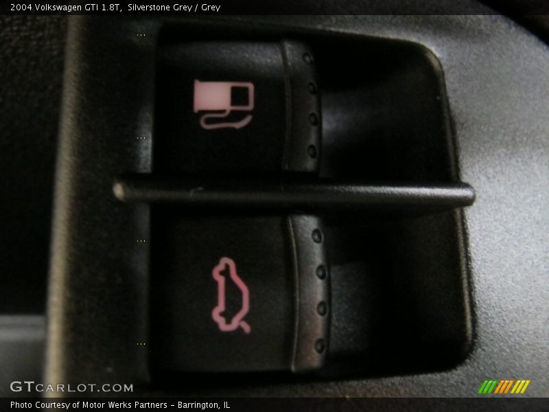 Silverstone Grey / Grey 2004 Volkswagen GTI 1.8T