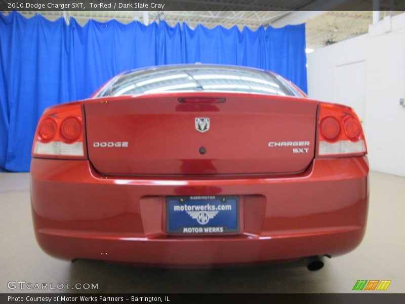 TorRed / Dark Slate Gray 2010 Dodge Charger SXT
