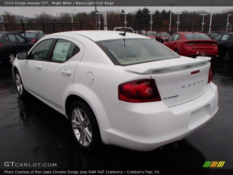 Bright White / Black/Light Frost Beige 2014 Dodge Avenger SXT