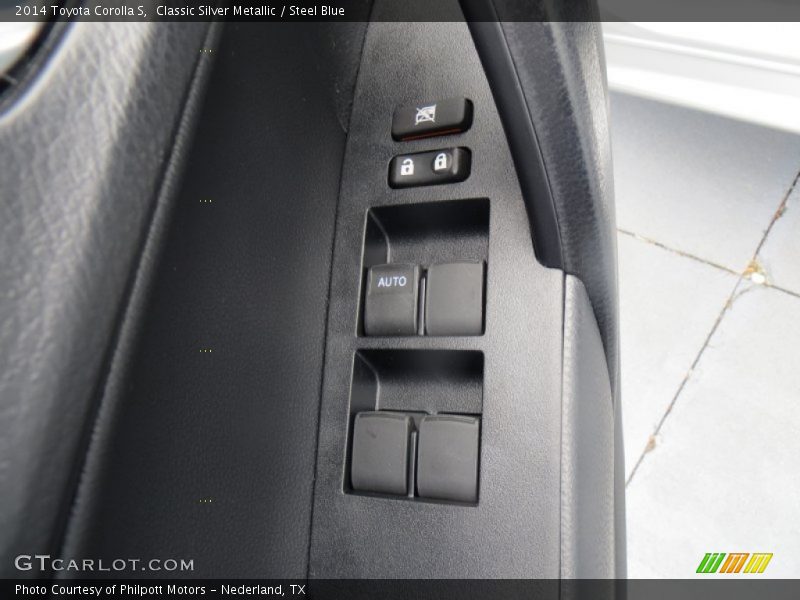 Classic Silver Metallic / Steel Blue 2014 Toyota Corolla S