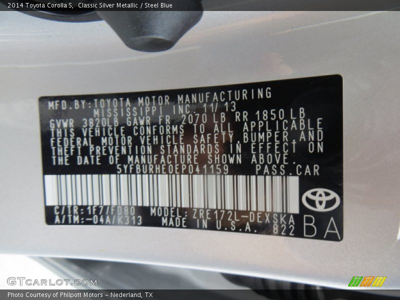 Classic Silver Metallic / Steel Blue 2014 Toyota Corolla S