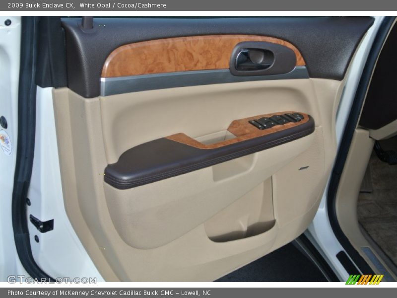 White Opal / Cocoa/Cashmere 2009 Buick Enclave CX