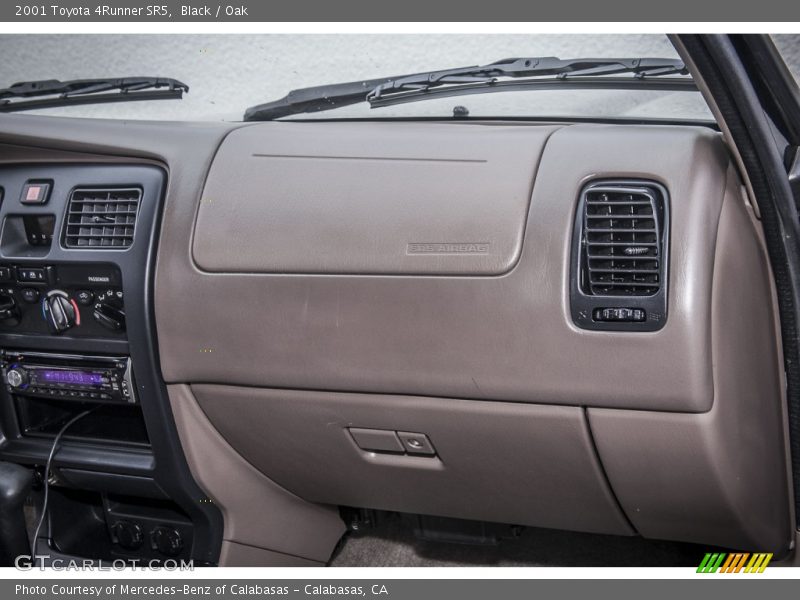Black / Oak 2001 Toyota 4Runner SR5