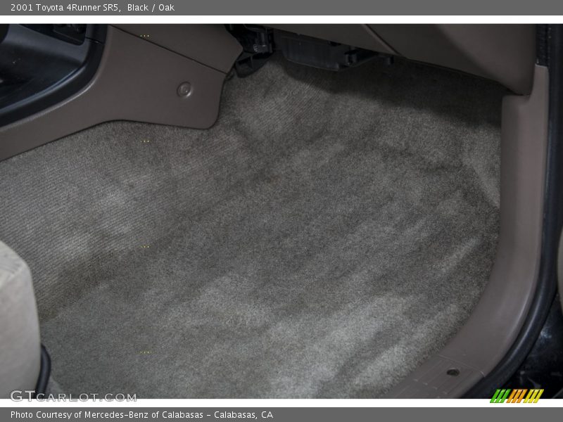 Black / Oak 2001 Toyota 4Runner SR5