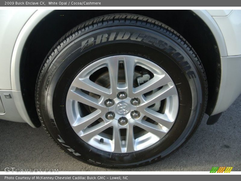 White Opal / Cocoa/Cashmere 2009 Buick Enclave CX
