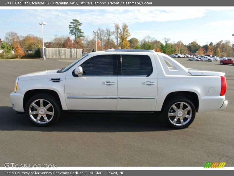 White Diamond Tricoat / Cashmere/Cocoa 2011 Cadillac Escalade EXT Premium AWD