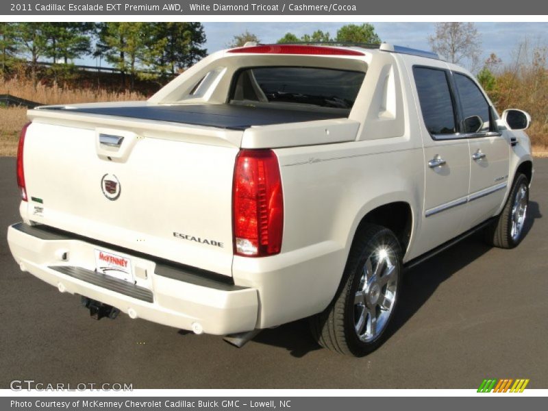 White Diamond Tricoat / Cashmere/Cocoa 2011 Cadillac Escalade EXT Premium AWD