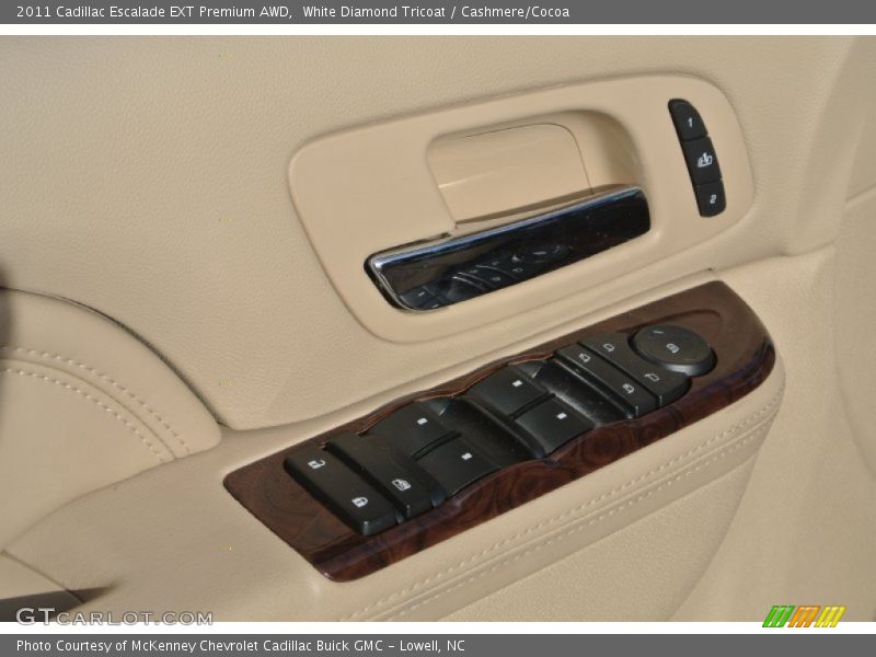 White Diamond Tricoat / Cashmere/Cocoa 2011 Cadillac Escalade EXT Premium AWD