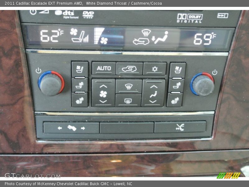 White Diamond Tricoat / Cashmere/Cocoa 2011 Cadillac Escalade EXT Premium AWD