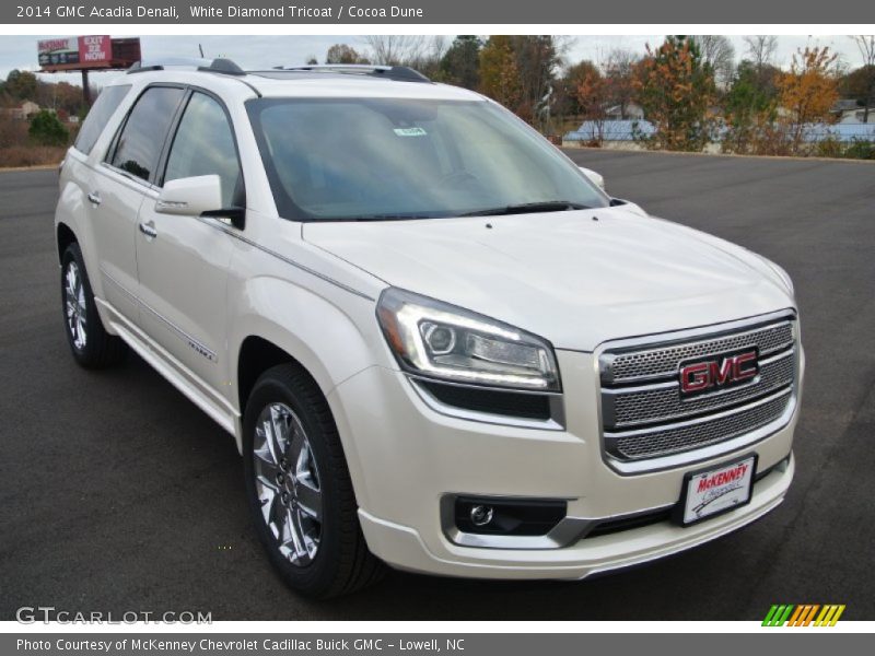 White Diamond Tricoat / Cocoa Dune 2014 GMC Acadia Denali