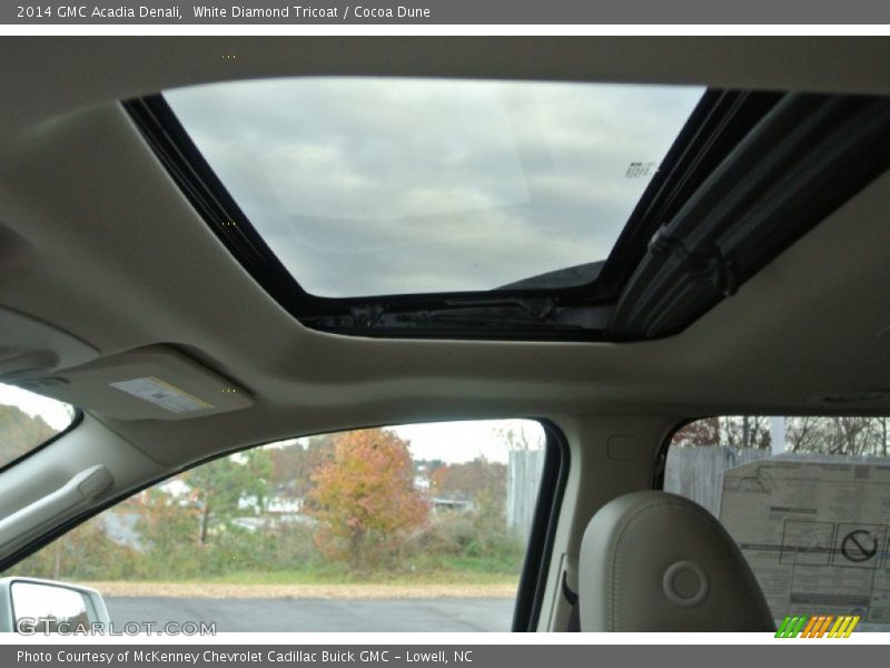 White Diamond Tricoat / Cocoa Dune 2014 GMC Acadia Denali