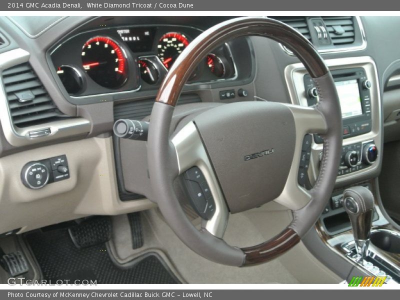 White Diamond Tricoat / Cocoa Dune 2014 GMC Acadia Denali