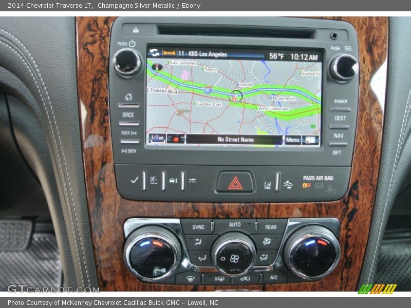 Champagne Silver Metallic / Ebony 2014 Chevrolet Traverse LT