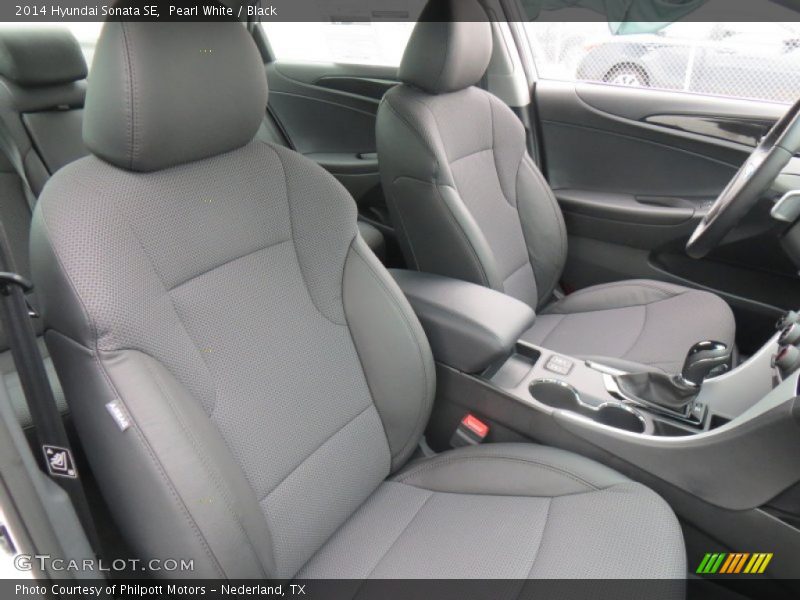 Pearl White / Black 2014 Hyundai Sonata SE