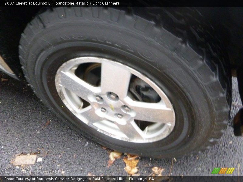 Sandstone Metallic / Light Cashmere 2007 Chevrolet Equinox LT