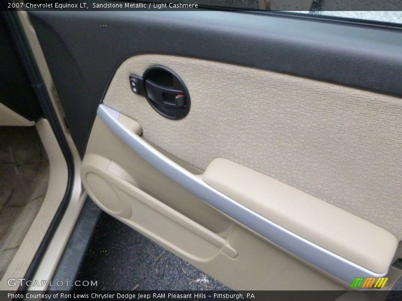 Sandstone Metallic / Light Cashmere 2007 Chevrolet Equinox LT
