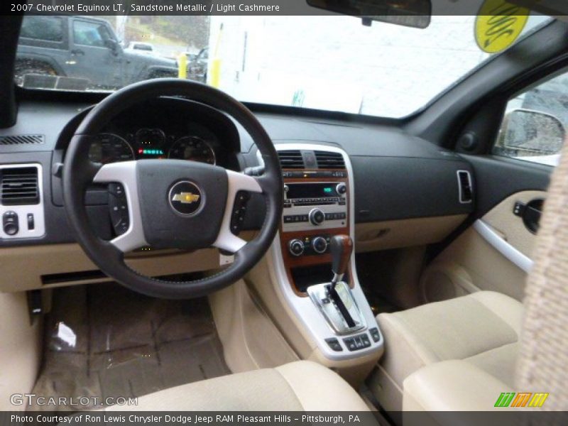 Sandstone Metallic / Light Cashmere 2007 Chevrolet Equinox LT