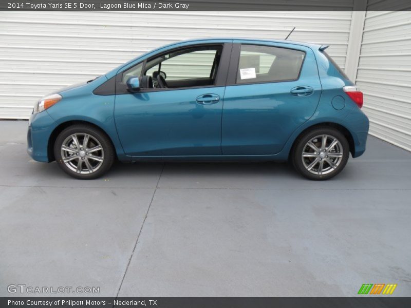  2014 Yaris SE 5 Door Lagoon Blue Mica