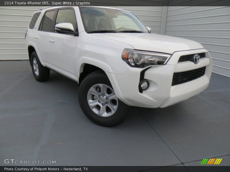 Super White / Graphite 2014 Toyota 4Runner SR5