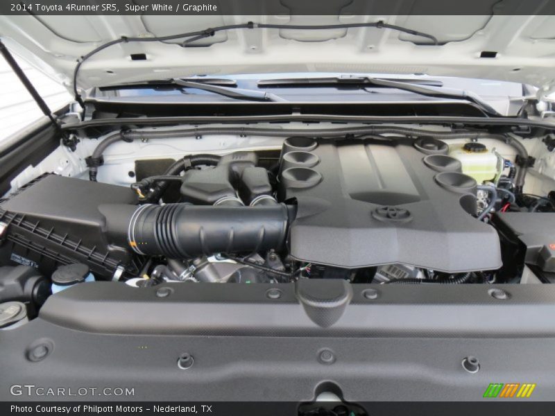 Super White / Graphite 2014 Toyota 4Runner SR5